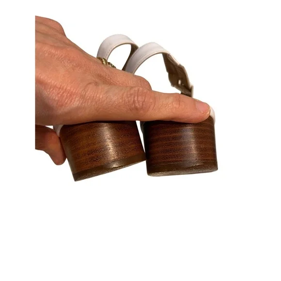 Salvatore Ferragamo White Leather Slingback Heels Gold Buckle Women's Size 9.5 B - Picture 14 of 15